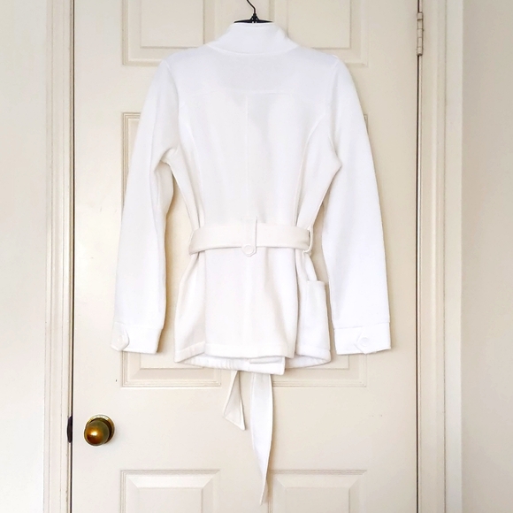 NWT. Express Woman High neck thick fleece coat w/two front deep pockets & belt. - Picture 2 of 5